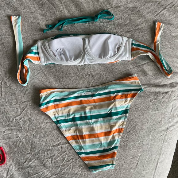 Roxy Two Piece Striped Bathing Suit S - Picture 2 of 12